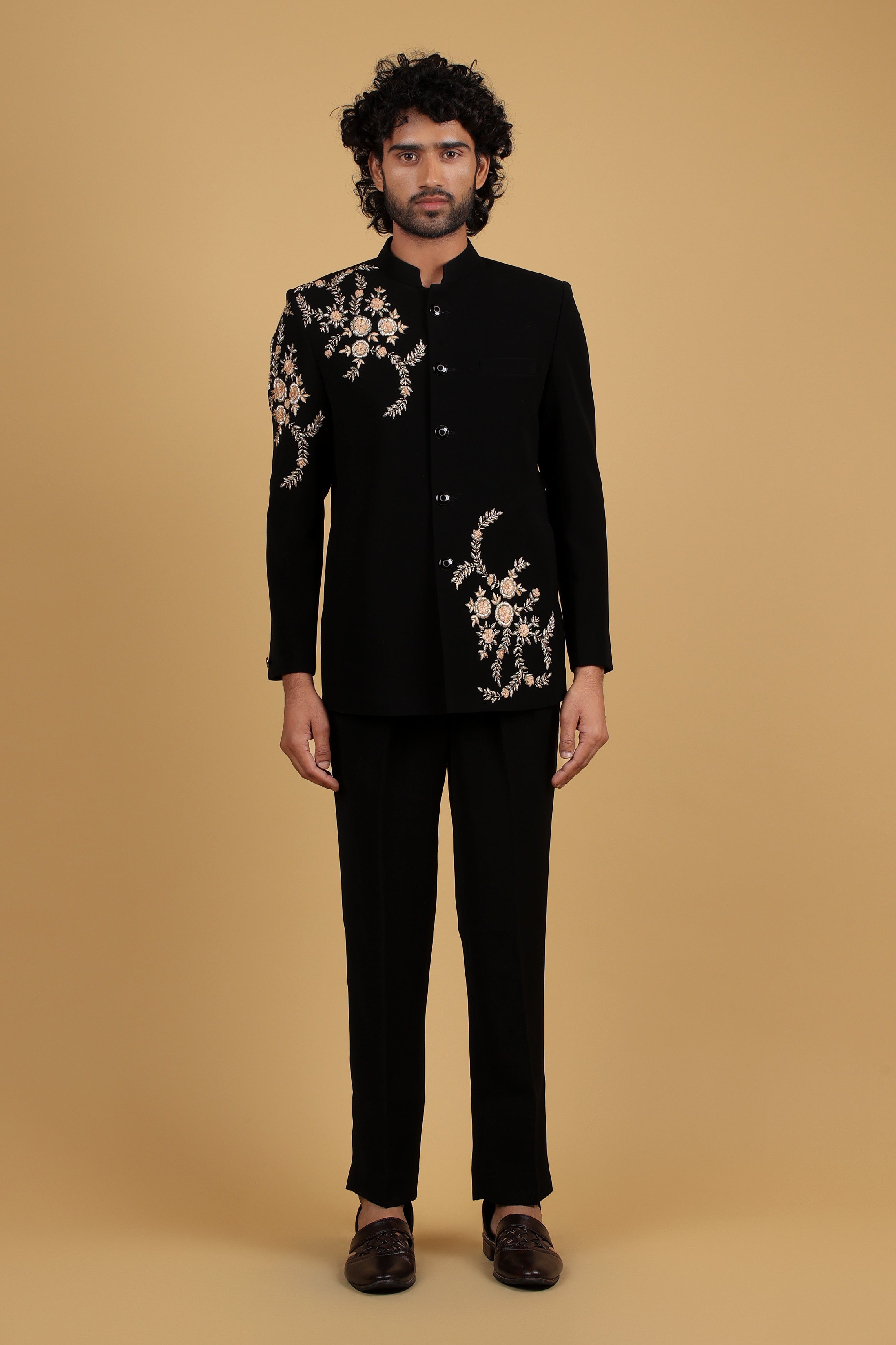 Noir Royale Kasab Embroidered Bandhgala