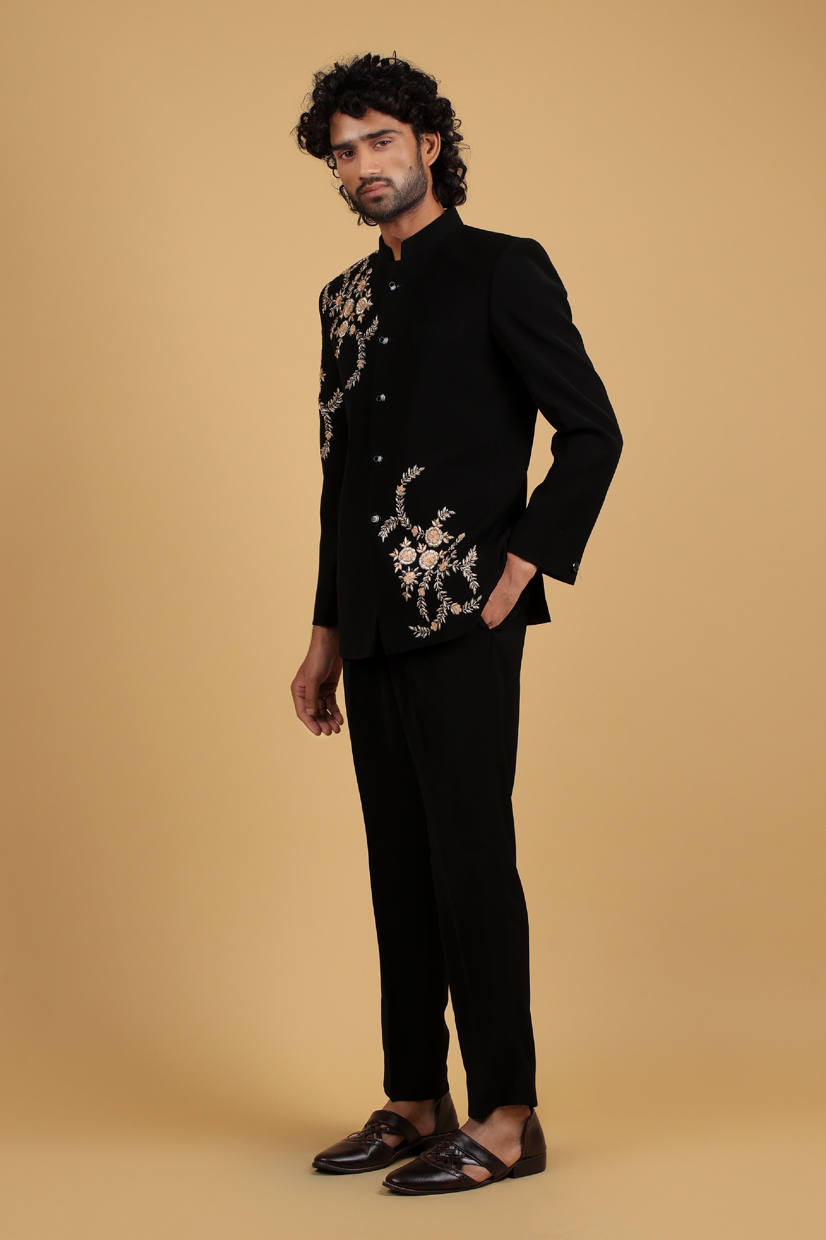 Noir Royale Kasab Embroidered Bandhgala