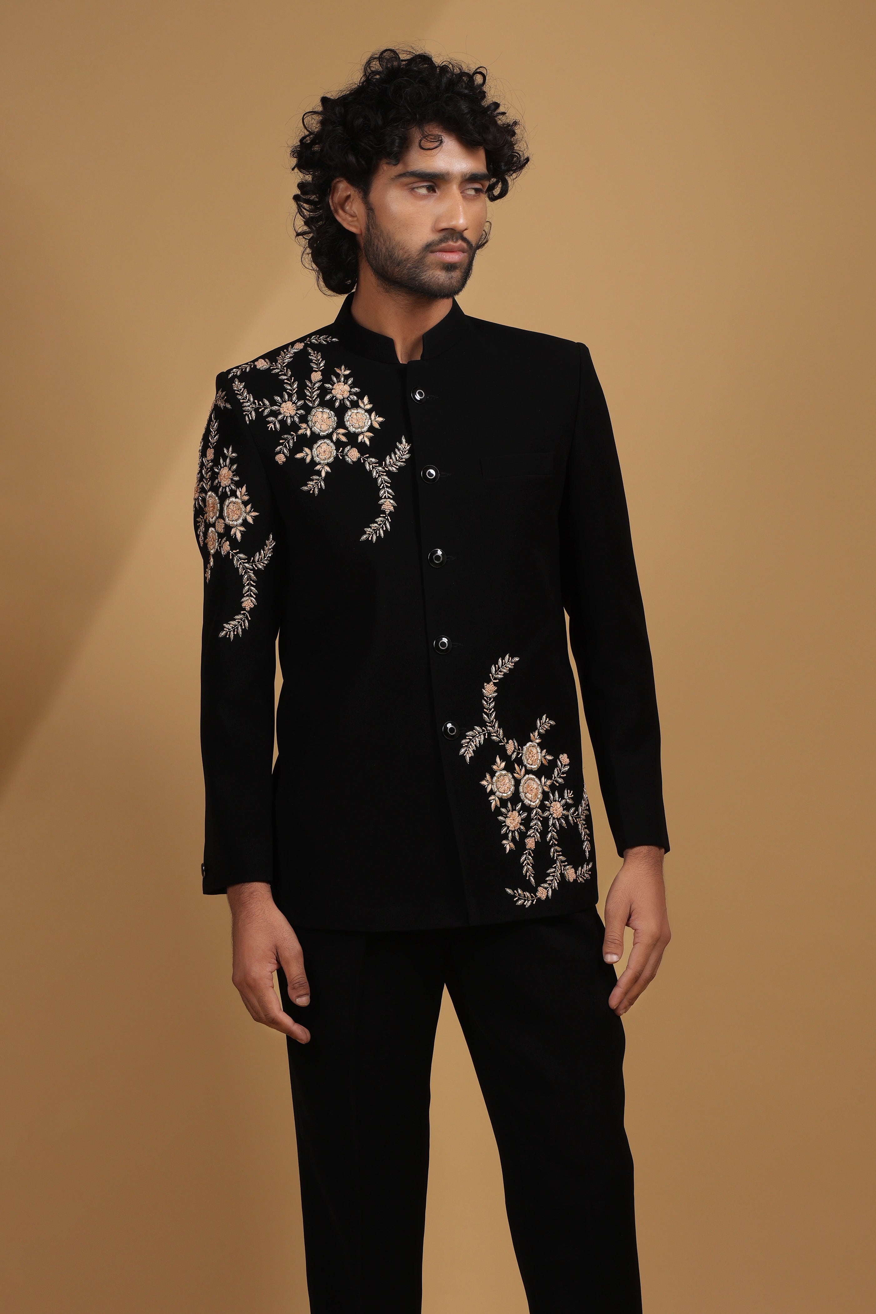Noir Royale Kasab Embroidered Bandhgala